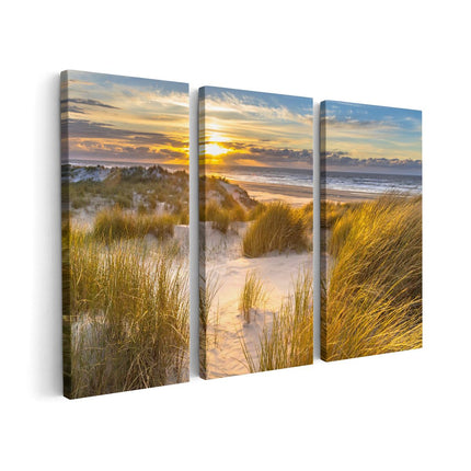 Canvas schilderij drieluik Strand En Duinen Tijdens Zonsondergang