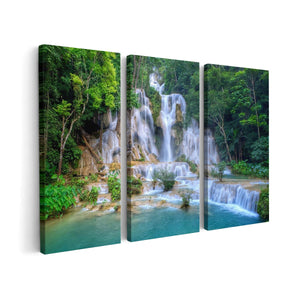 Canvas schilderij drieluik Waterval In Het Tropische Natuur