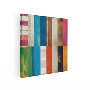Canvas schilderij vierkant Kleurrijke Strepen op een Houten Achtergrond