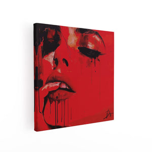 Canvas schilderij vierkant Kunstwerk van een Vrouw met Rode Verf op haar Gezicht