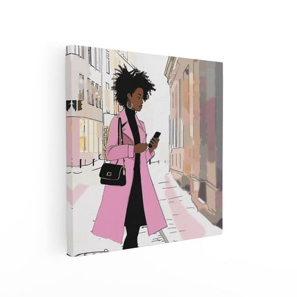 Canvas schilderij vierkant Vrouw in een Roze Jas loopt over Straat