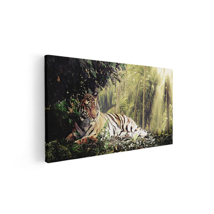 Canvas schilderij vooraanzicht Tijger In De Jungle Met Zonneschijn