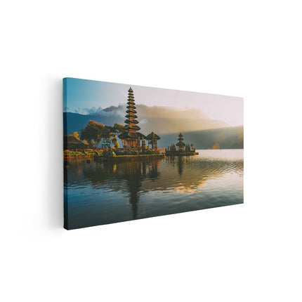 Canvas schilderij vooraanzicht Pura Tempel in Bali op het Meer Beratan