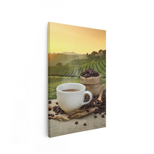 Canvas schilderij vooraanzicht Kopje Koffie Op Een Plantage Achtergrond6