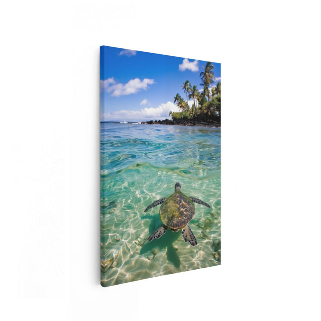 Canvas schilderij vooraanzicht Schildpad Zwemmen in Helder Water in de Buurt van Palmbomen