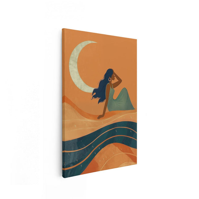 Canvas schilderij vooraanzicht Vrouw zit op het Zand met een Halve Maan op de Achtergrond