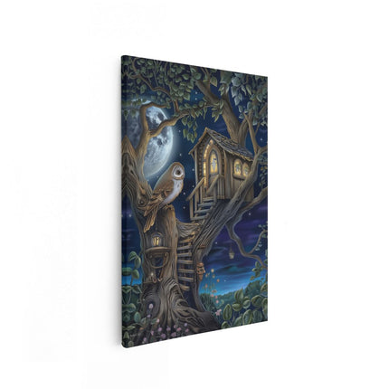 Canvas schilderij vooraanzicht Uil zit 's Nachts Bovenop een Boomhut