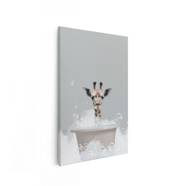 Canvas schilderij vooraanzicht Giraffe Neemt een Bad in een Badkuip