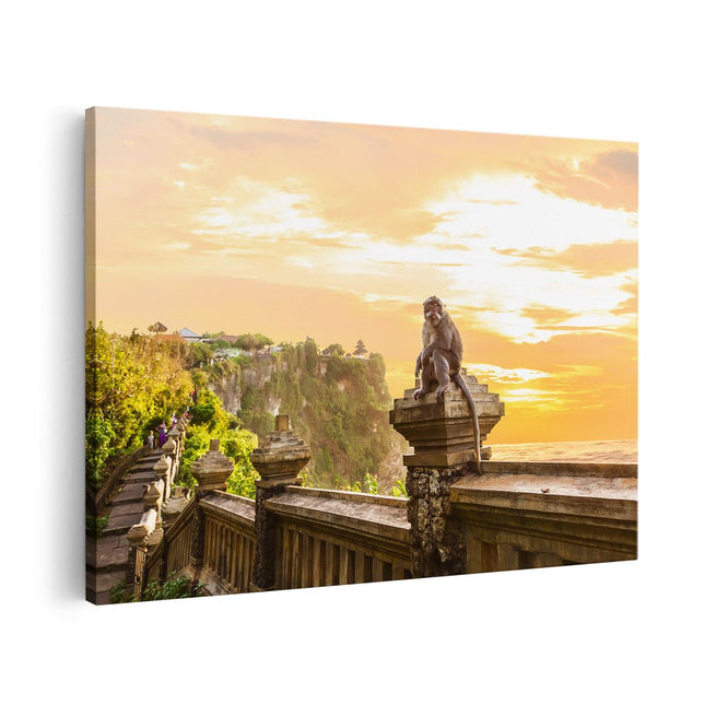 Canvas schilderij vooraanzicht Aap Op De Uluwatu Tempel In Bali