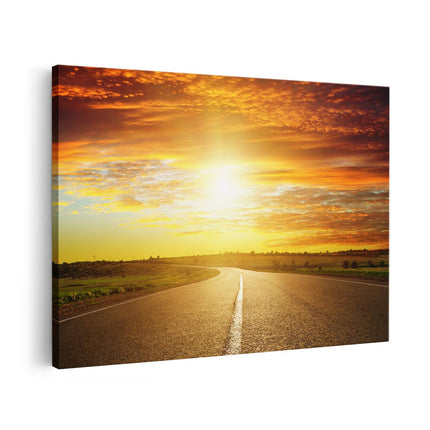 Canvas schilderij vooraanzicht Zonsondergang Over De Weg Met Een Rode Lucht