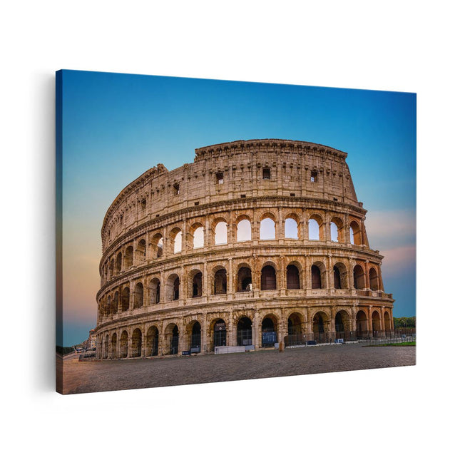 Canvas schilderij vooraanzicht Colosseum in Rome met de Blauwe Lucht