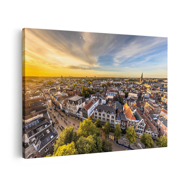 Canvas schilderij vooraanzicht Groningen Skyline Stad bij Zonsondergang