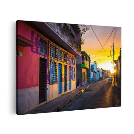 Canvas schilderij vooraanzicht Cuba Kleurrijke Huisjes bij Zonsondergang