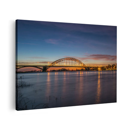 Canvas schilderij vooraanzicht Waalbrug in Nijmegen 