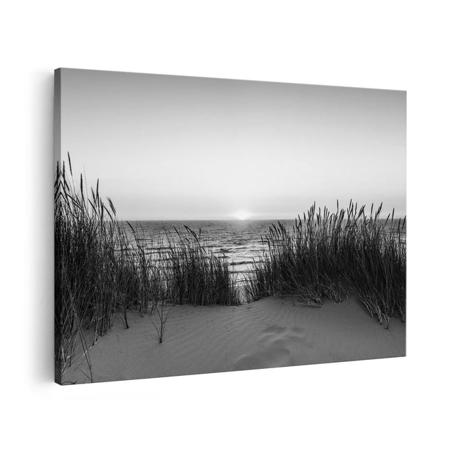 Canvas schilderij vooraanzicht Zee vanuit Duinen met Zonsondergang - Zwart Wit