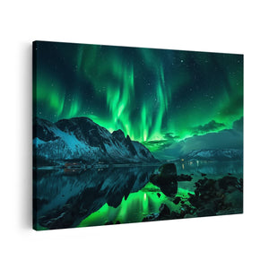 Canvas schilderij vooraanzicht De Aurora Borealis Verlicht de Nachtelijke Hemel