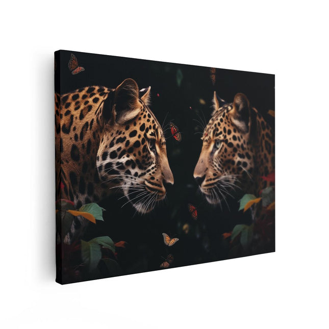 Canvas Schilderij Vooraanzicht Twee Luipaarden die Elkaar Aankijken