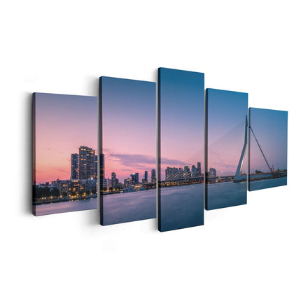 Canvas schilderij vijfluik erasmusbrug in rotterdam met zonsondergang