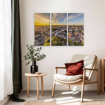 Drieluik schilderij interieur Groningen Skyline Stad bij Zonsondergang