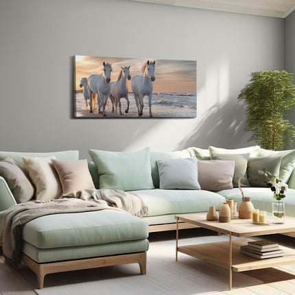 Canvas schilderij woonkamer Witte Paarden Op Het Strand Bij Water