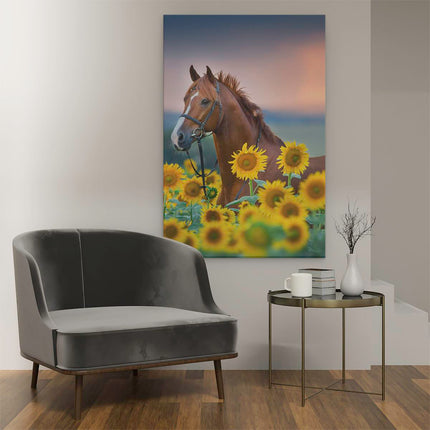 Canvas schilderij interieur Bruin Paard Tussen De Zonnebloemen