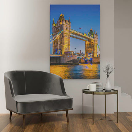 Canvas schilderij interieur Tower Bridge in Londen met Verlichting