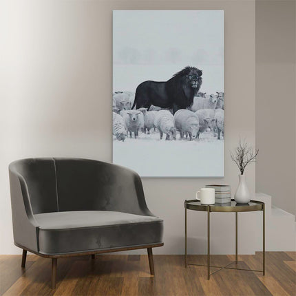 Canvas schilderij interieur Leeuw bij een Kudde Schapen