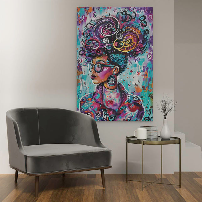 Canvas schilderij interieur Vrouw met een Kleurrijke Afropruik en Bril