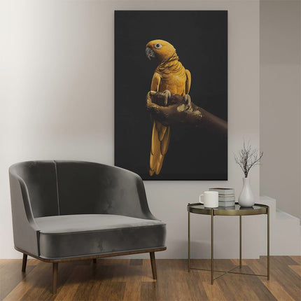 Canvas schilderij interieur Papegaai Zittend op Iemands Hand