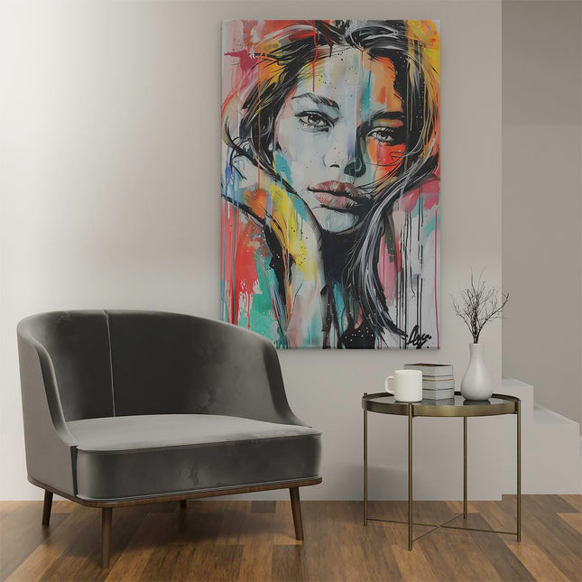 Canvas schilderij interieur Kunstwerk van een Vrouw met Kleurrijke Spetters op haar Gezicht