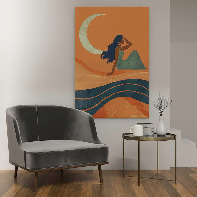 Canvas schilderij interieur Vrouw zit op het Zand met een Halve Maan op de Achtergrond