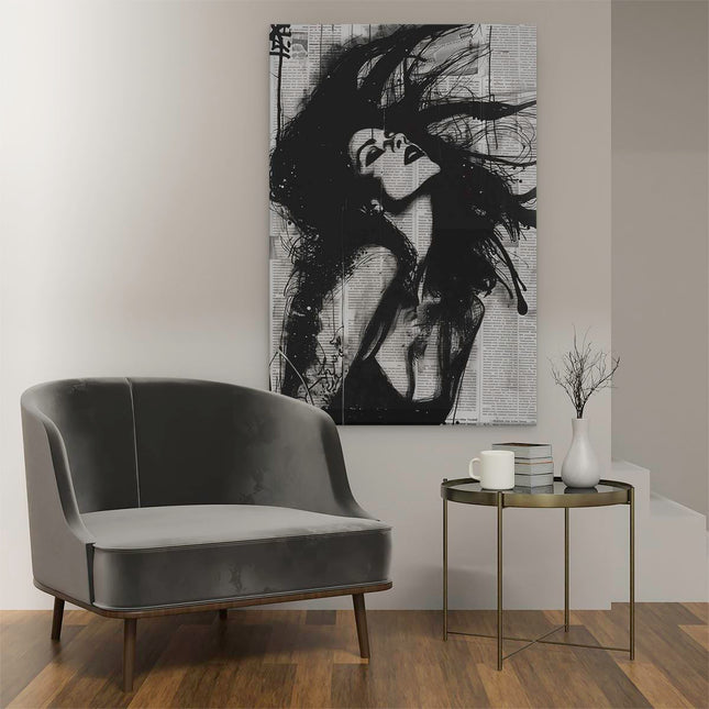 Canvas schilderij interieur Zwart Wit Beeld van een Vrouw met haar Haren Wapperend in de Wind