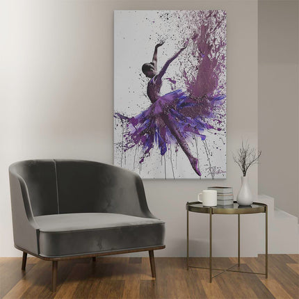 Canvas schilderij interieur Ballerina Springt in Paarse Verfspatten