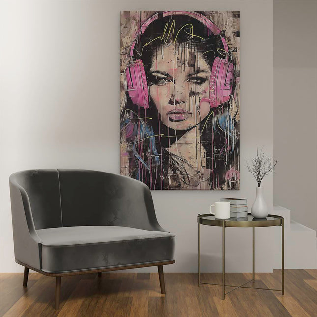 Canvas schilderij interieur Meisje met Roze Koptelefoon op haar Hoofd