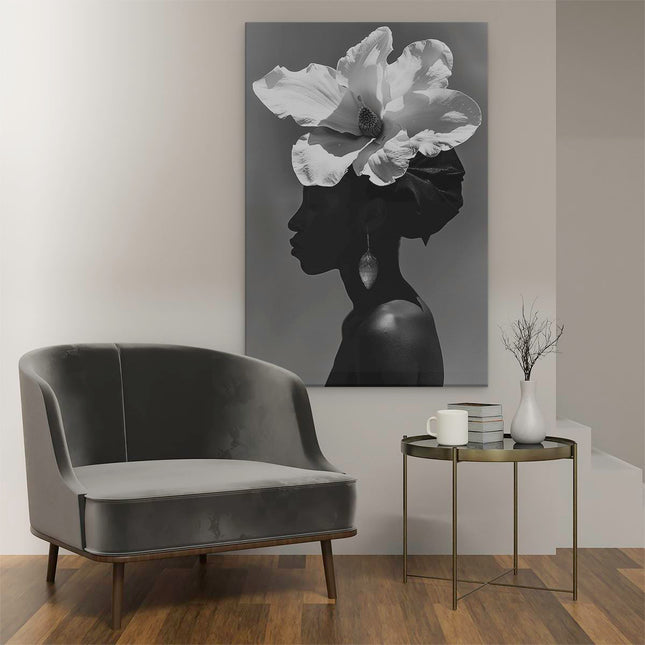 Canvas schilderij interieur Zwart Wit Portret van een Vrouw met een Bloem op haar Hoofd