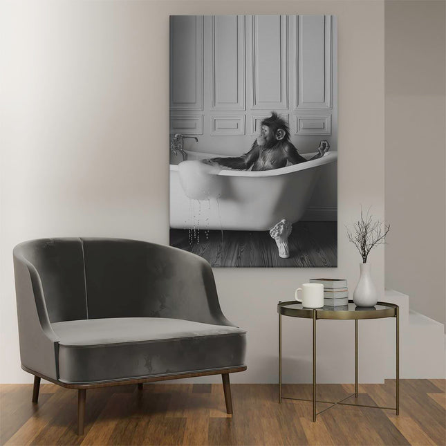 Canvas schilderij interieur Chimpansee in een Badkuip