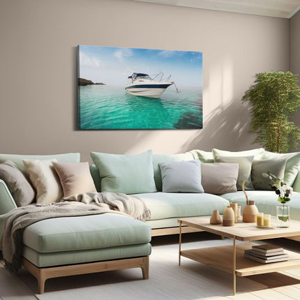 Canvas schilderij woonkamer Motorboot aan het Strand met Blauw Water