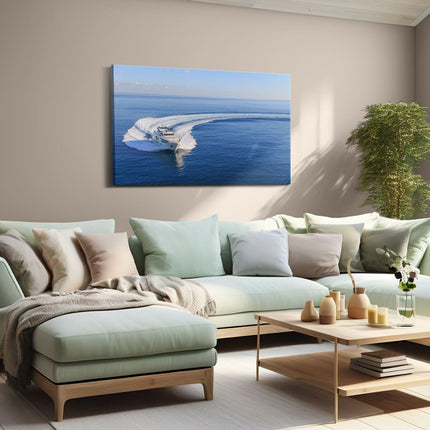 Canvas schilderij woonkamer Jachtboot op het Water in een Bocht