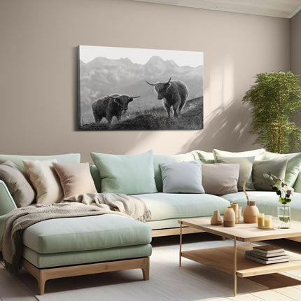 Canvas schilderij woonkamer Twee Schotse Hooglanders in de Bergen - Zwart Wit