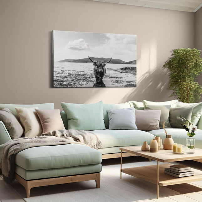 Canvas schilderij woonkamer Schotse Hooglander Koe in het Water - Zwart Wit