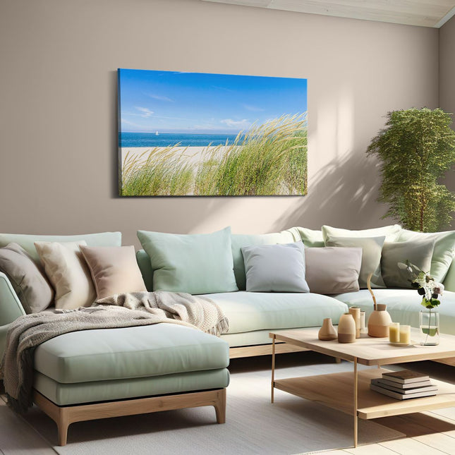Canvas schilderij woonkamer Strand en Zee met een Zeilboot