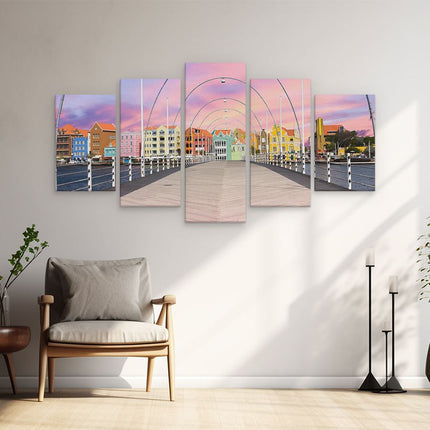 Schilderij vijfluik woonkamer willemstad gekleurde huisjes in curaçao 