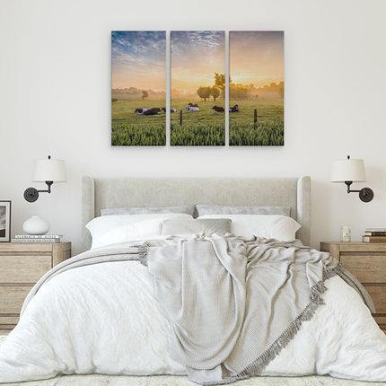 Drieluik schilderij slaapkamer Koeien In De Wei Tijdens Zonsopgang