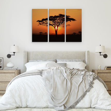 Drieluik schilderij slaapkamer Zonsondergang Achter Een Savanne Boom