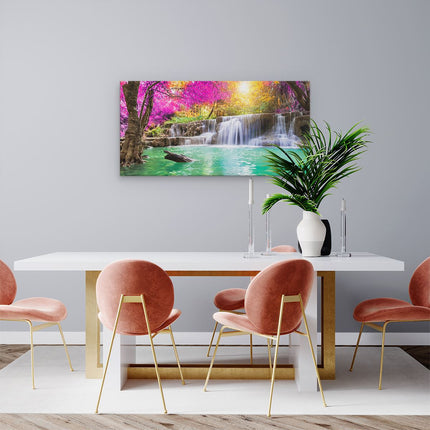 Canvas schilderij woonkamer Waterval Met Groen Water En Roze Bladeren