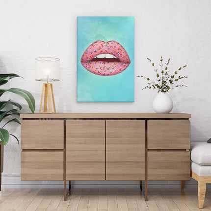 Canvas schilderij interieur Roze Lippen met Spikkels op een Blauw Achtergrond