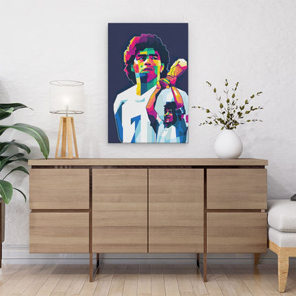 Canvas schilderij interieur Diego Maradona met de Wereldbeker
