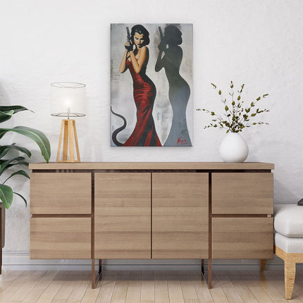 Canvas schilderij interieur Vrouw in een Rode Jurk met een Pistool