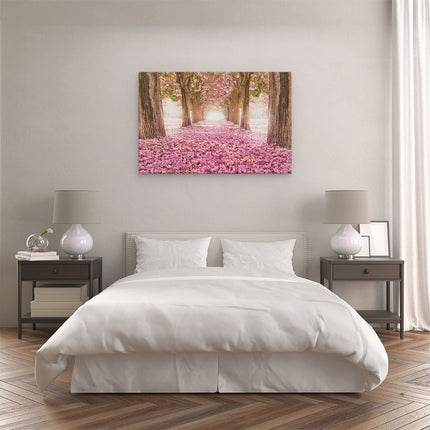Canvas schilderij slaapkamer Romantische Bomen Tunnel Met Roze Anjers