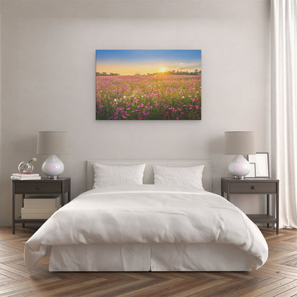 Canvas schilderij slaapkamer Bloemenveld Met Roze Kosmos 